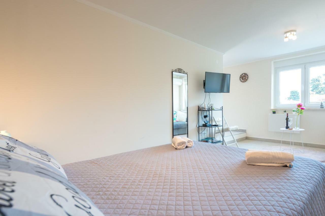 Brand New Studio With Terrace & Parking 杜布罗夫尼克 外观 照片